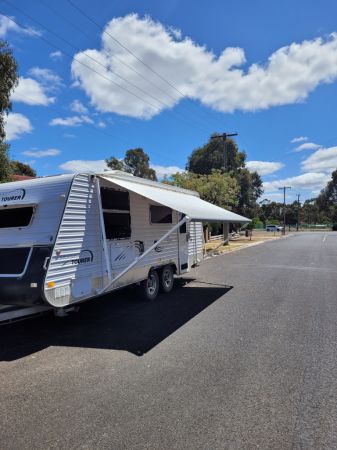2010 Grant Tourer Full Caravan image