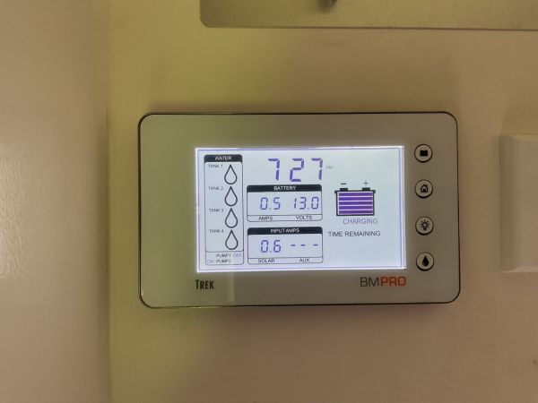 2018 New Age Manta RayMR19ER Enduro Semi Off Road Caravan image
