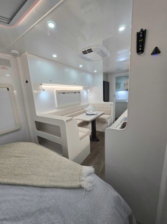 2025 Crusader Dreamhaven Other 20 SERIES TOURLINE image