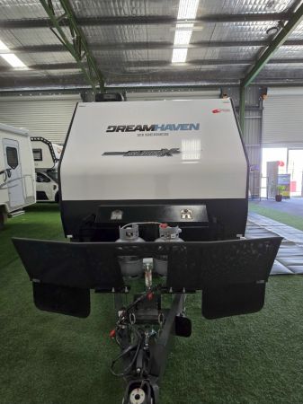 2025 Crusader Dreamhaven FAMILY 21 SERIES SUPERX image