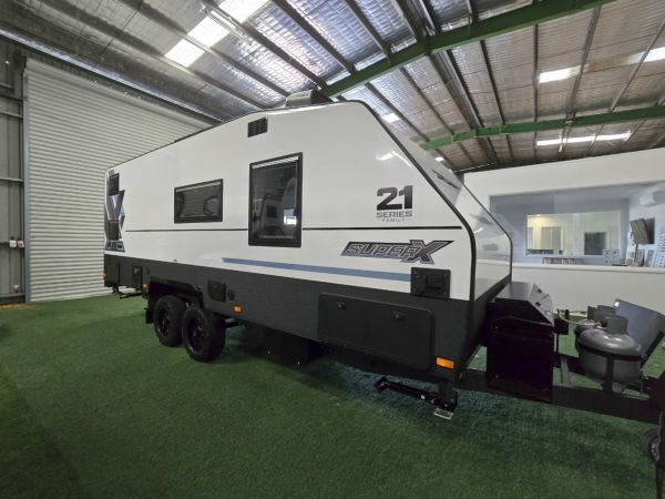 2025 Crusader Dreamhaven FAMILY 21 SERIES SUPERX image