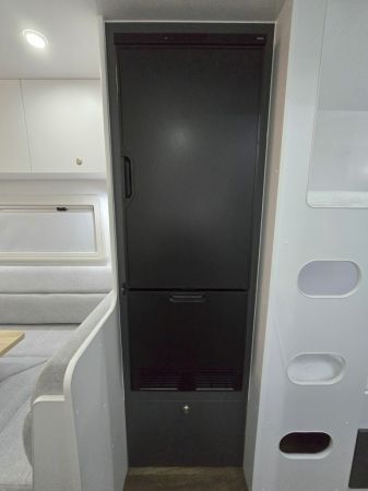 2025 Crusader Dreamhaven FAMILY 21 SERIES SUPERX image