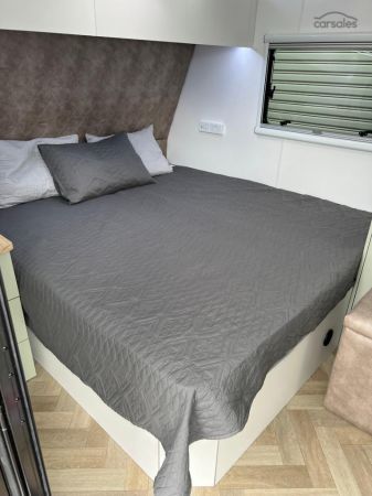 2025 Design RV MICA ACX Van 4+ 20' image