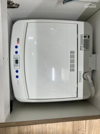 2025 Design RV MICA ACX Van 4+ 20' image