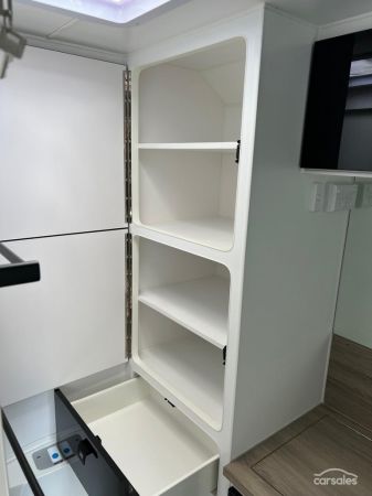 2023 Design RV CRX Semi Off Road Van 5-2, 20'6'' image