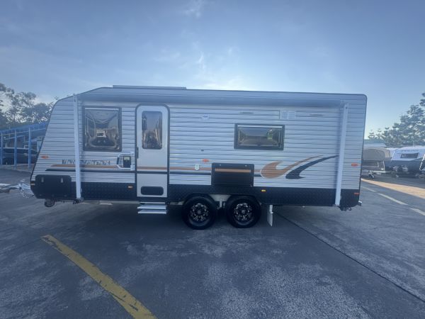 2017 Concept Innovation 620M Caravan image