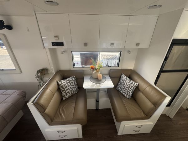 2017 Concept Innovation 620M Caravan image