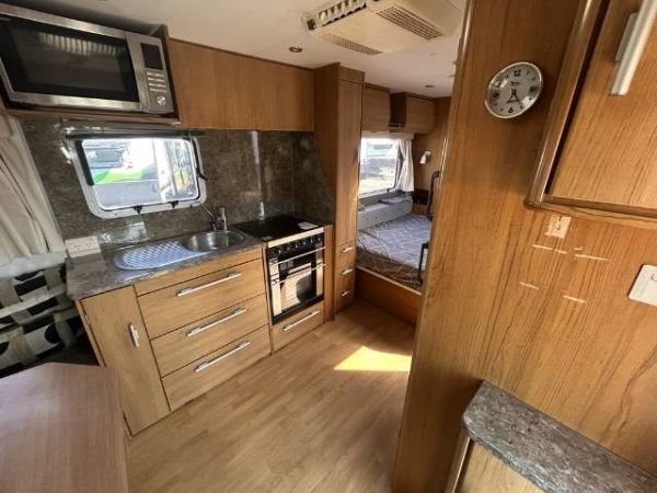 2010 Jayco Sterling - Caravan 21.65-3 image