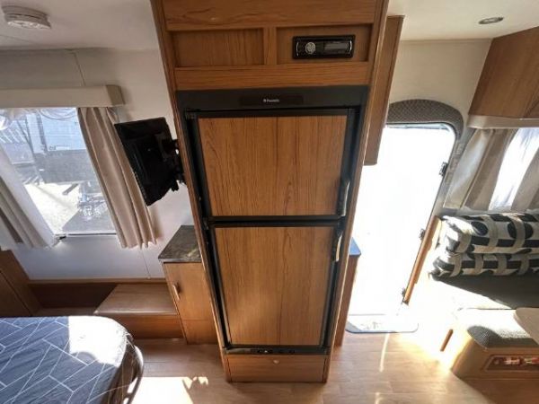 2010 Jayco Sterling - Caravan 21.65-3 image