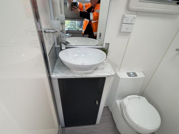 2018 Retreat FRASER Off Road Caravan image