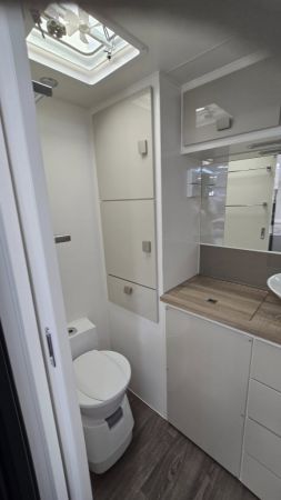 2023 Essential Outlander V4 Caravan image