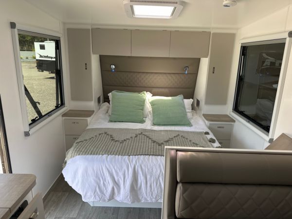 2025 Design RV Getaway Caravan V7.7 - 21'8 image