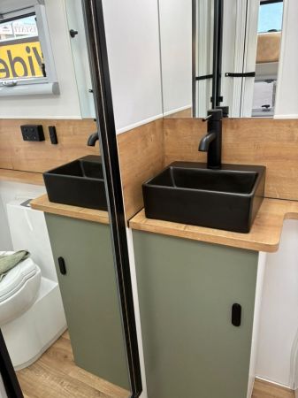 2025 Auswide Family Adventure 22' Caravan image