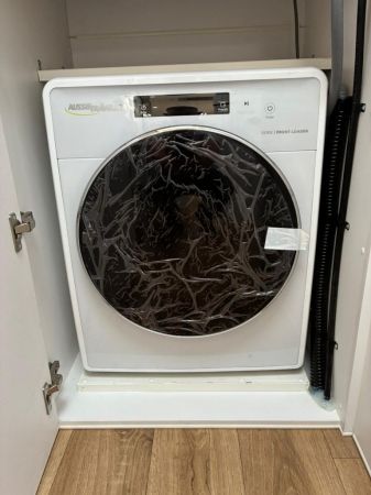 2025 Auswide Family Adventure 22' Caravan image