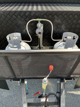 2025 Auswide Family Adventure 22' Caravan image