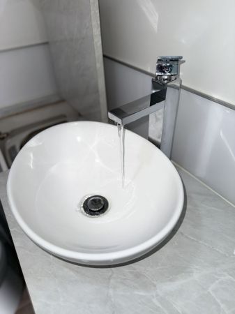 2022 TITANIUM Hardcore Caravan image