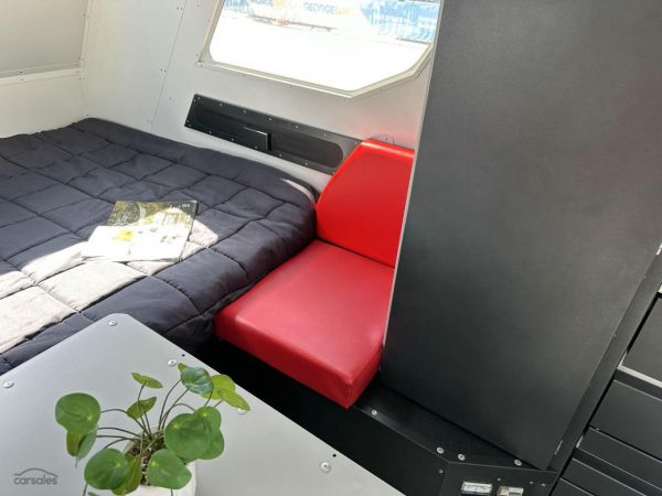 2011 Track Topaz Canning Redi image