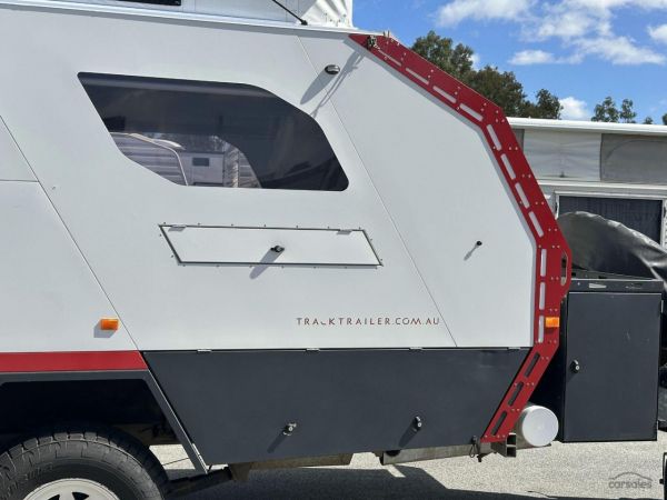 2011 Track Topaz Canning Redi image