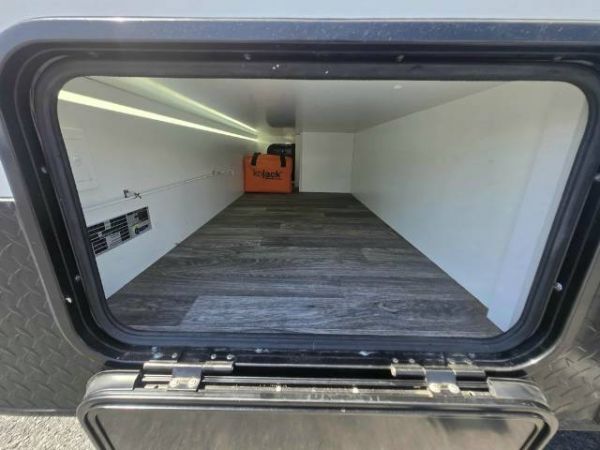 2024 Snowy River Src20 My24 Caravan CAFE SEATING image