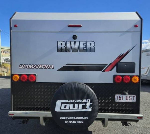 2023 River Caravans Diamantina Caravan SIDE CLUB LOUNGE image
