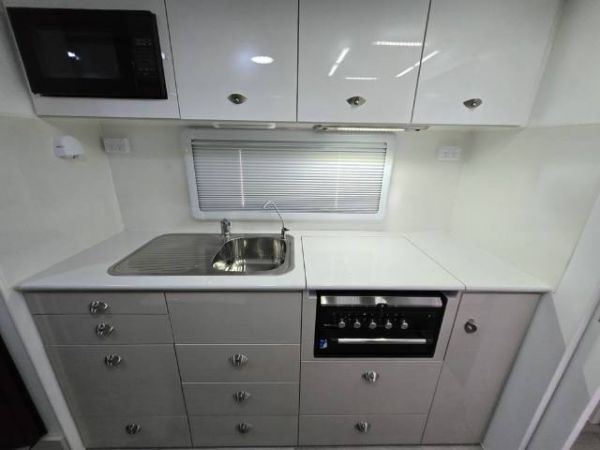 2023 River Caravans Diamantina Caravan SIDE CLUB LOUNGE image