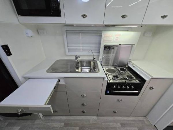 2023 River Caravans Diamantina Caravan SIDE CLUB LOUNGE image