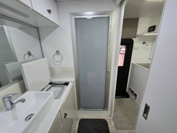 2023 River Caravans Diamantina Caravan SIDE CLUB LOUNGE image