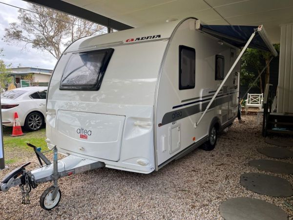 2014 Adria Altea 432 Px Caravan image