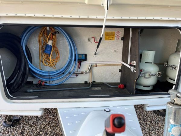 2014 Adria Altea 432 Px Caravan image