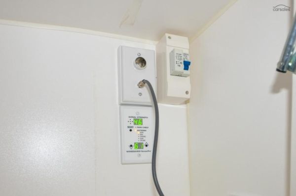 2016 OPAL Southern Explorer Series 186 Carava image