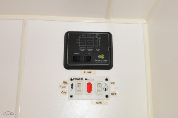 2016 OPAL Southern Explorer Series 186 Carava image