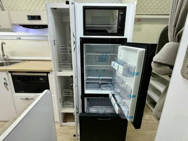 2025 Snowy River Srp20 Pop Top CAFE SEATING image