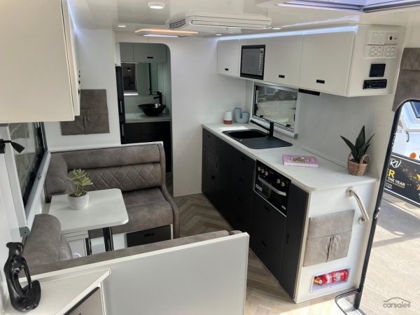 2025 Design RV CRX Semi Off Road Van 4+ 20'2'' image