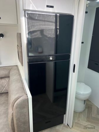 2025 Design RV CRX Semi Off Road Van 4+ 20'2'' image