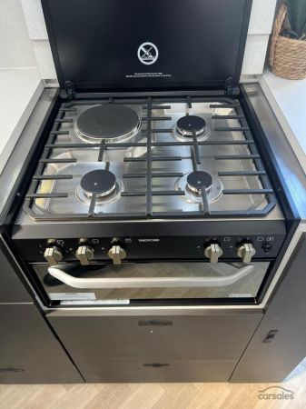 2025 Design RV CRX Semi Off Road Van 4+ 20'2'' image