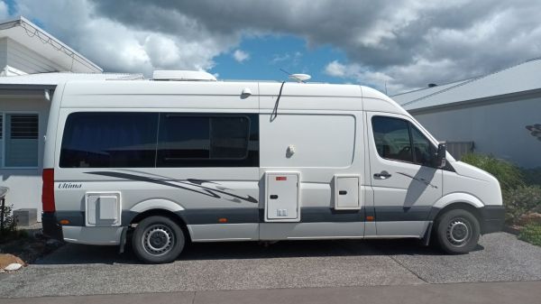2010 Volkswagen Crafter Motorhome image