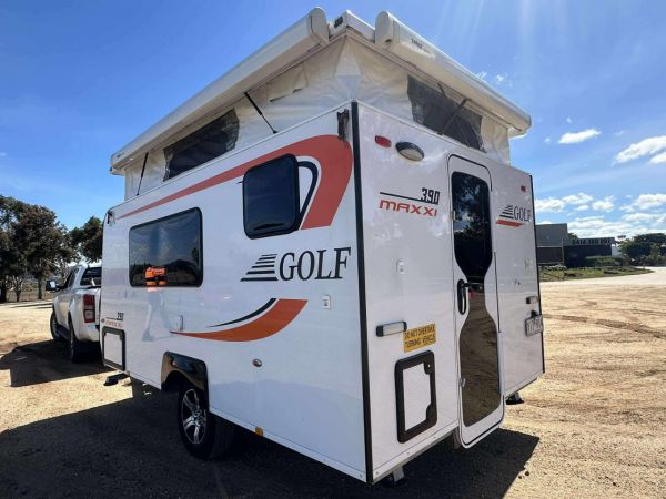 2017 Golf Maxxi 390 Expander image