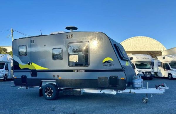 2025 Snowy River Src17 Bonus $3000 Accessories Caravan L SHAPE SEATING image