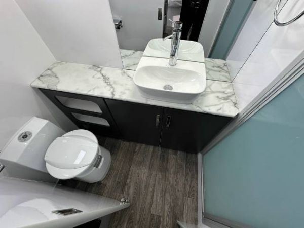 2025 Snowy River Src17 Bonus $3000 Accessories Caravan L SHAPE SEATING image