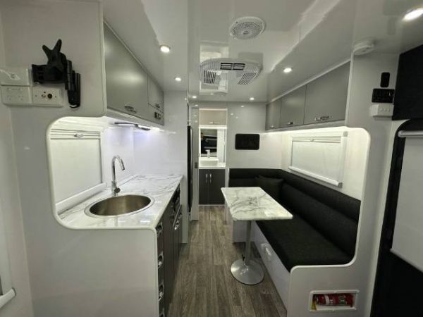 2025 Snowy River Src17 Bonus $3000 Accessories Caravan L SHAPE SEATING image