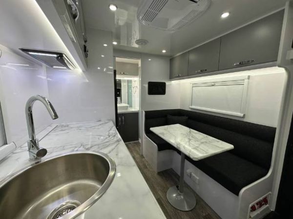 2025 Snowy River Src17 Bonus $3000 Accessories Caravan L SHAPE SEATING image
