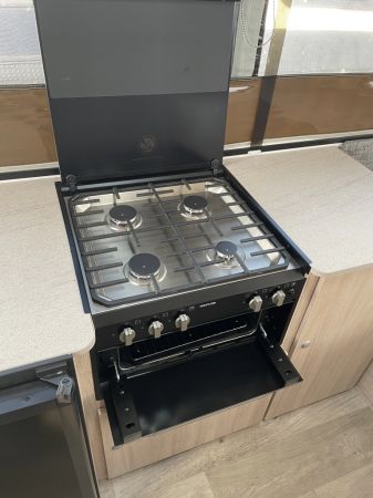 2022 Jayco Penguin Outback Camper Trailer image