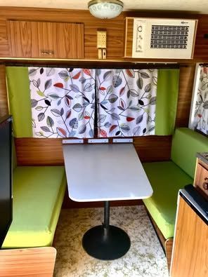 1976 Franklin HUNTER Full Caravan image