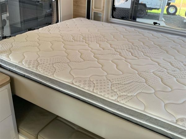 2022 ROYAL FLAIR Aussie Mate 19'6" Other image