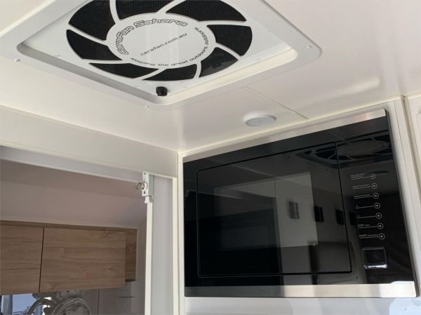 2022 ROYAL FLAIR Aussie Mate 19'6" Other image