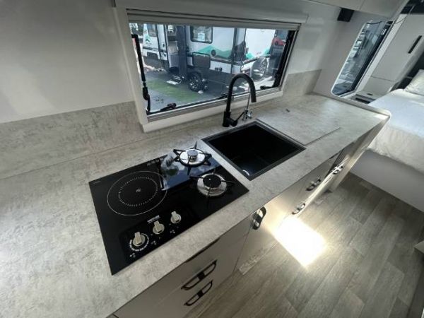 2025 Snowy River Srl216S Caravan SRL216S image