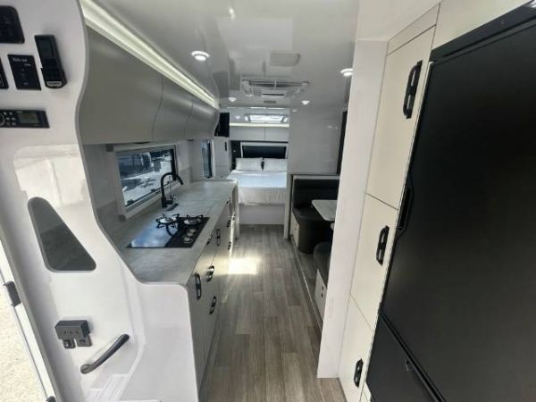 2025 Snowy River Srl216S Caravan SRL216S image