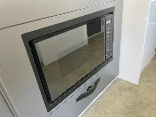 2025 Snowy River Srp18F Pop Top image