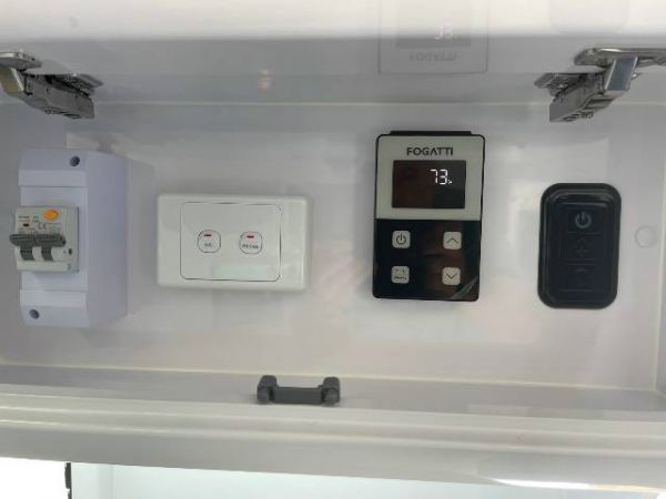 2025 Snowy River Srp18F Pop Top image