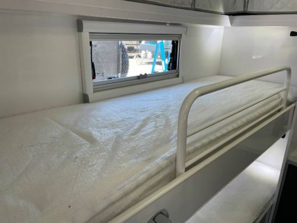 2025 Snowy River Srp18F Pop Top image